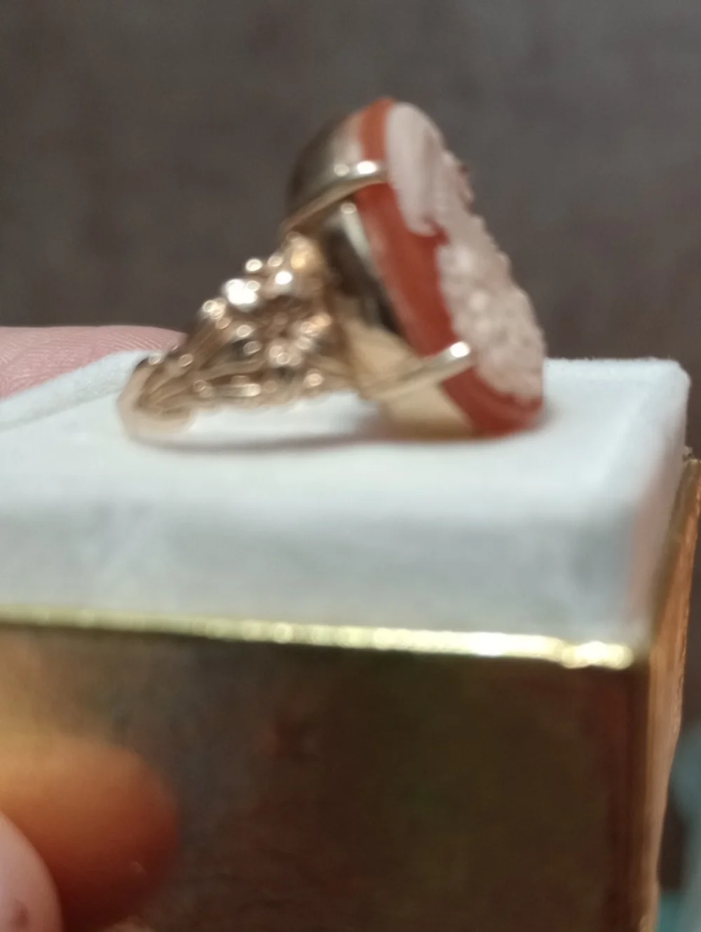 N/A 10kt gold
